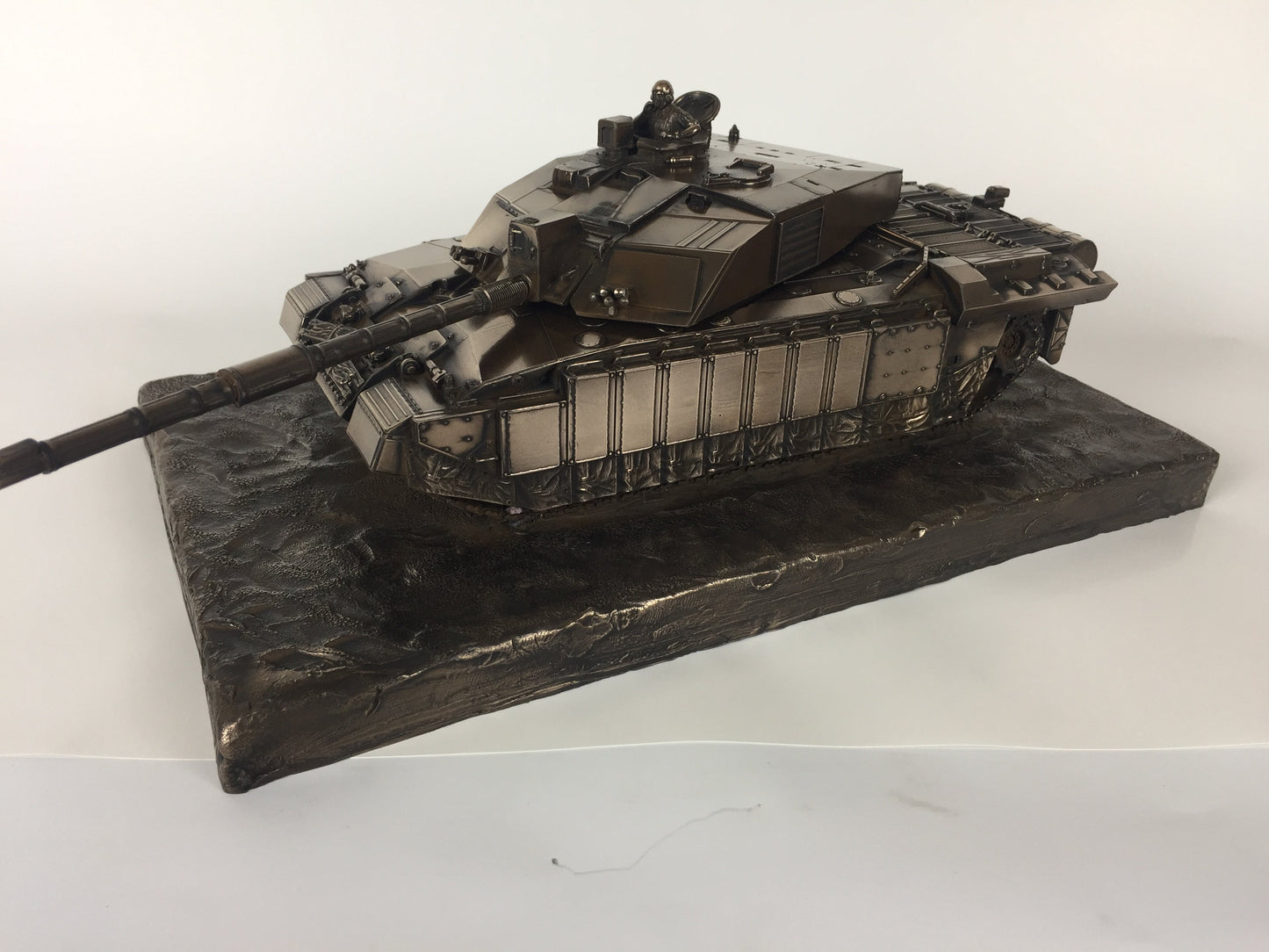 Challenger 2 Desertised Main Battle Tank Cold Cast Bronze Statue