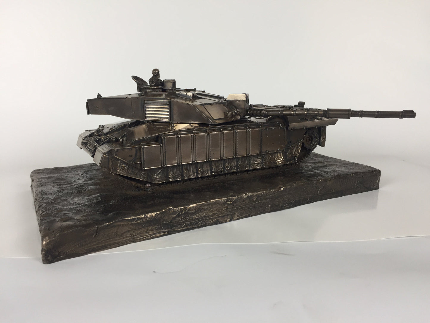 Challenger 2 Desertised Main Battle Tank Cold Cast Bronze Statue