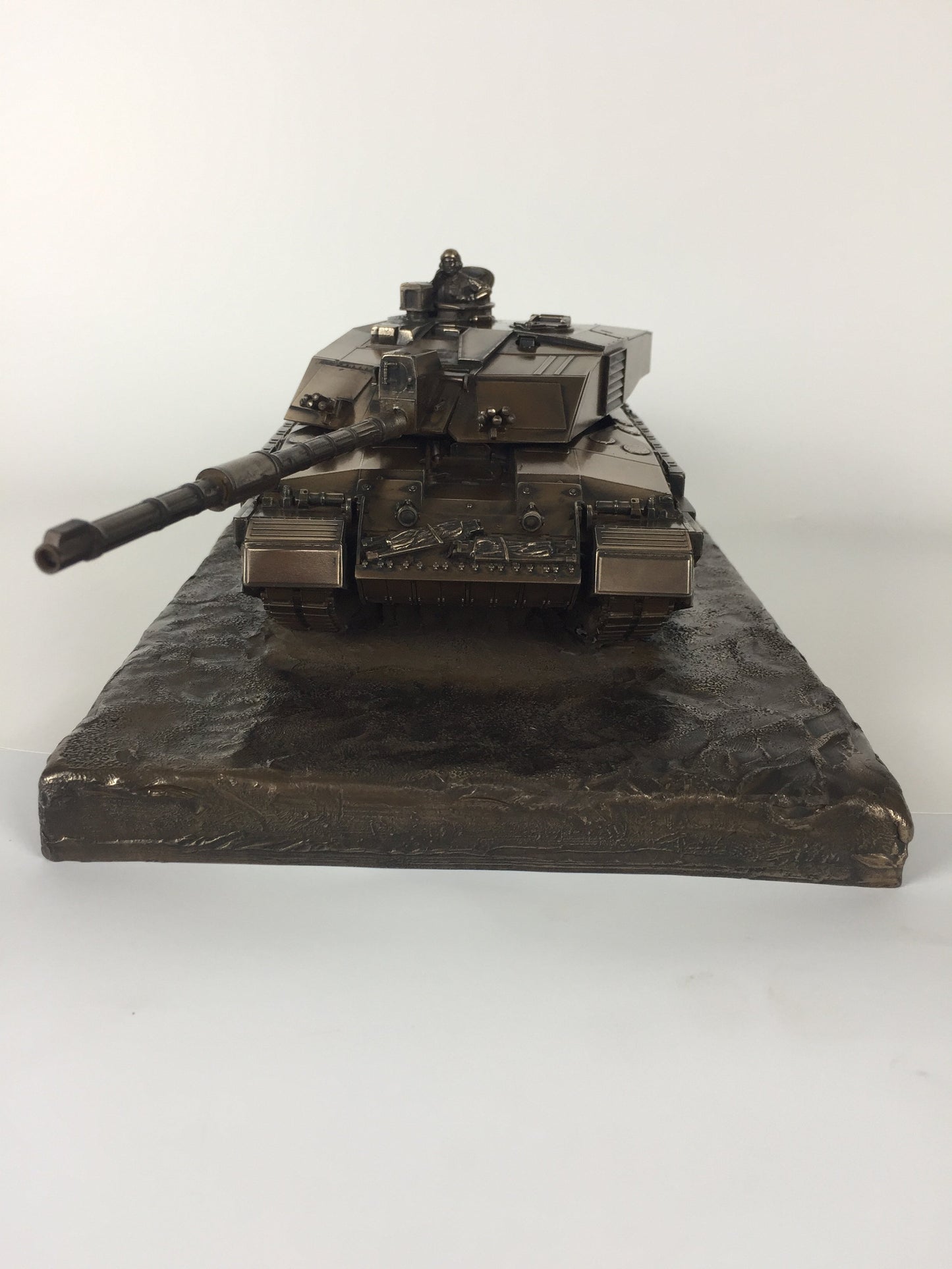 Challenger 2 Desertised Main Battle Tank Cold Cast Bronze Statue