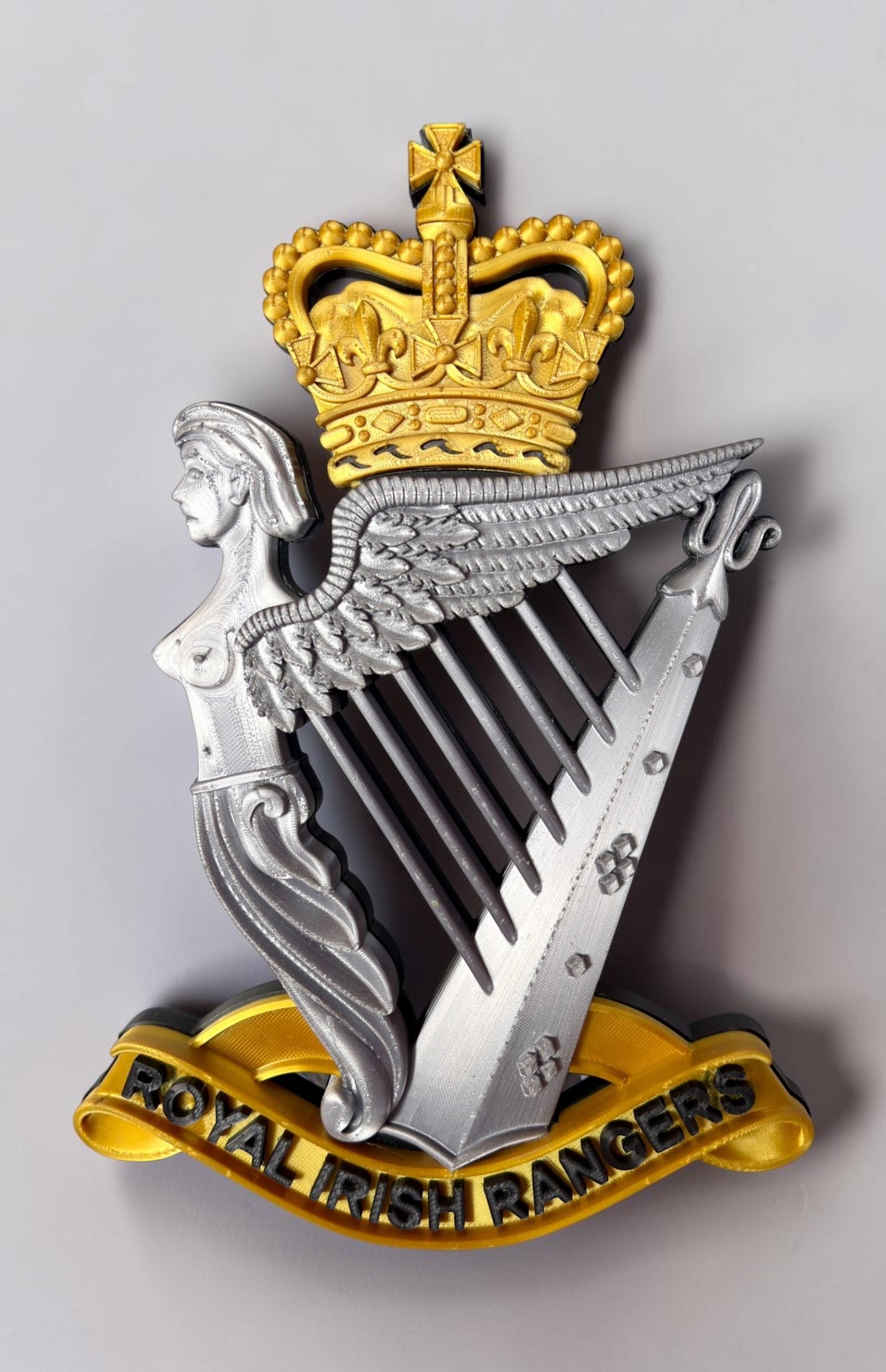 Royal Irish Rangers Cap Badge | Gold, Silver & Black | Officially Licensed